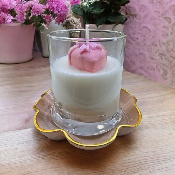 Rose Candle ✦ Hidden Rose Quartz ✦ Heart Mold Soy Ritual Candle 10oz NWT - Picture 1 of 7